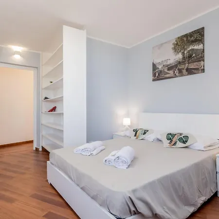 New Opening Free Netflix Big Pamphili House Lägenhet Rom